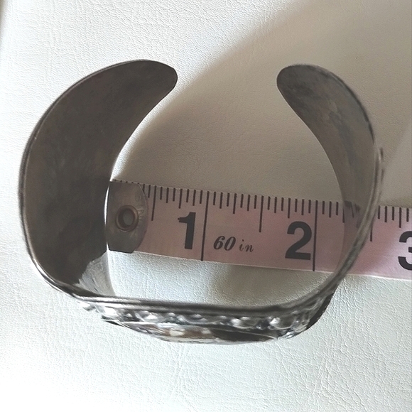 Abstract Abalone Shell Stone Cuff Bracelet - Picture 10 of 11